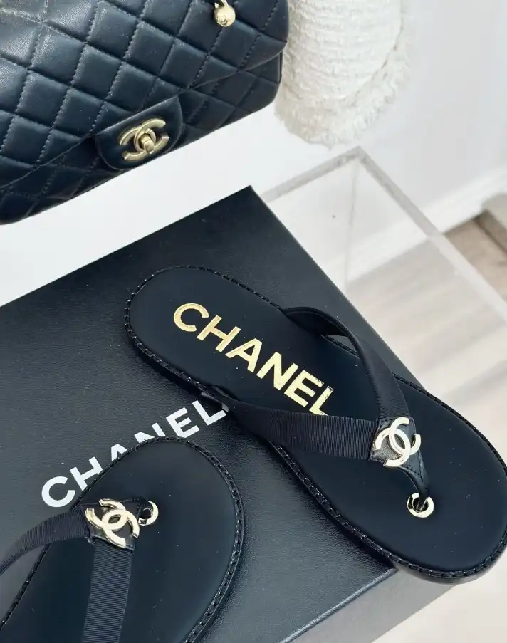 hype Chanel Slippers