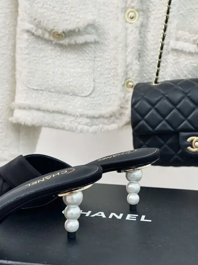 hype Chanel High Heels