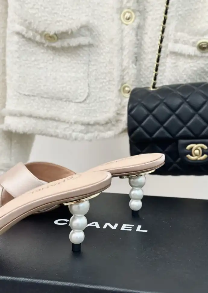 hype Chanel High Heels