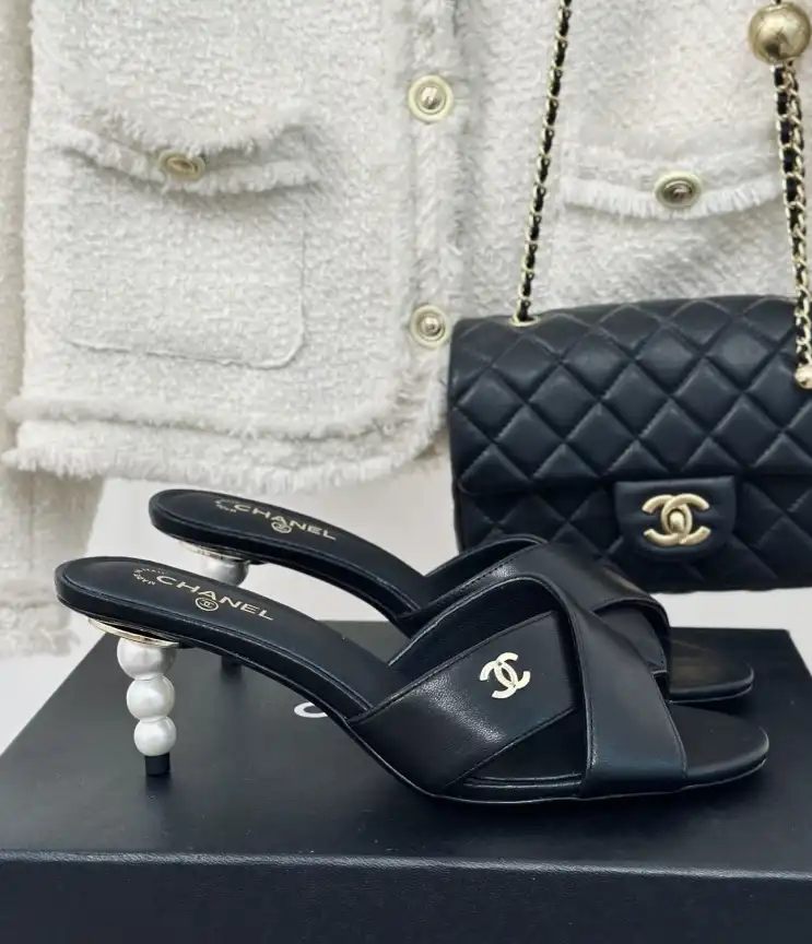 hype Chanel High Heels