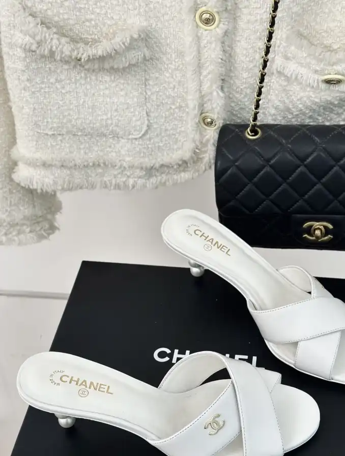 hype Chanel High Heels