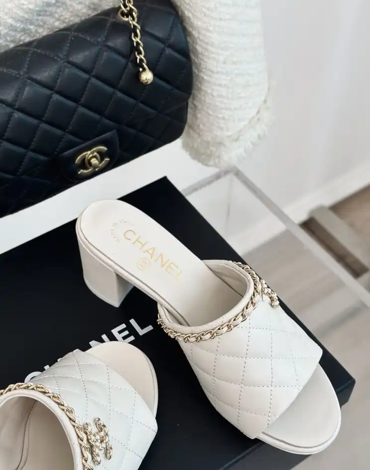 hype Chanel High Heels