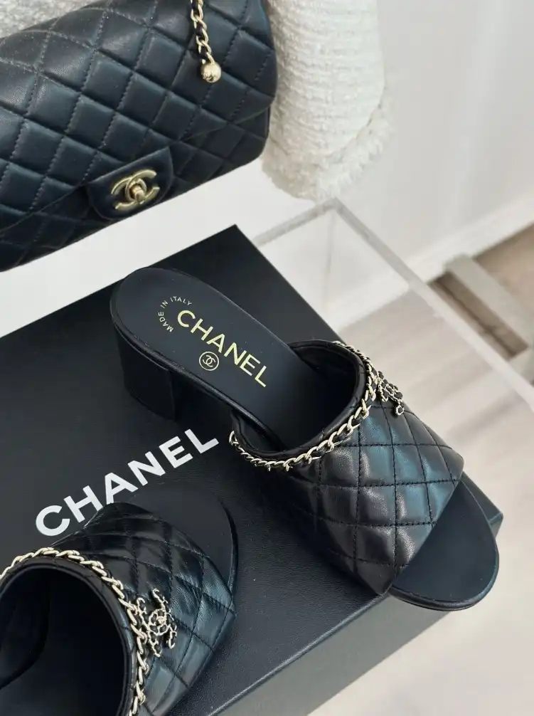 hype Chanel High Heels