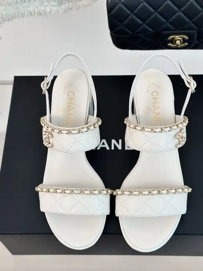 hype Chanel High Heels