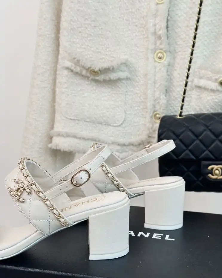 hype Chanel High Heels