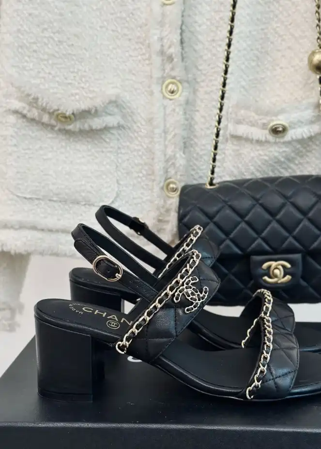 hype Chanel High Heels