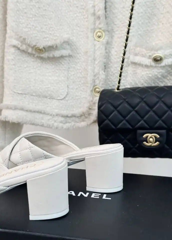 hype Chanel High Heels