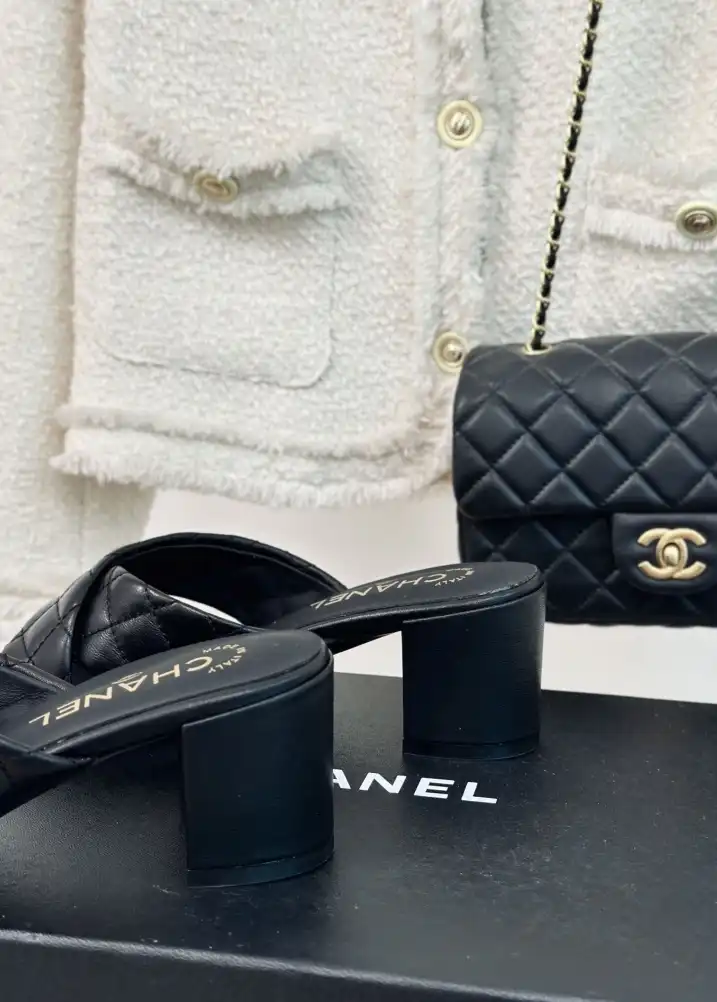 hype Chanel High Heels