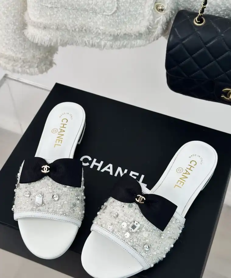 hype Chanel Slippers