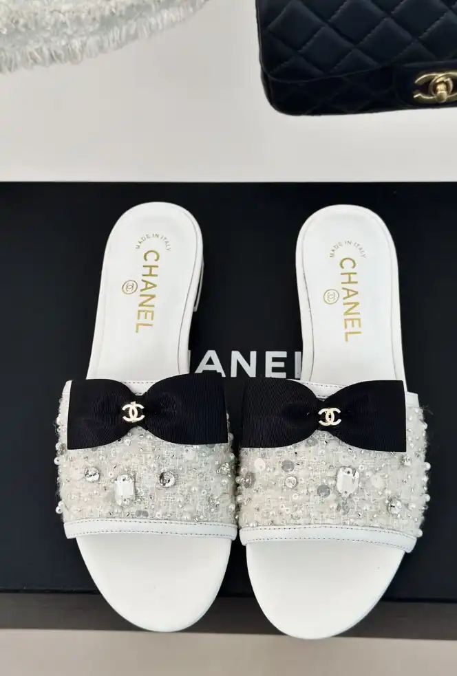 hype Chanel Slippers