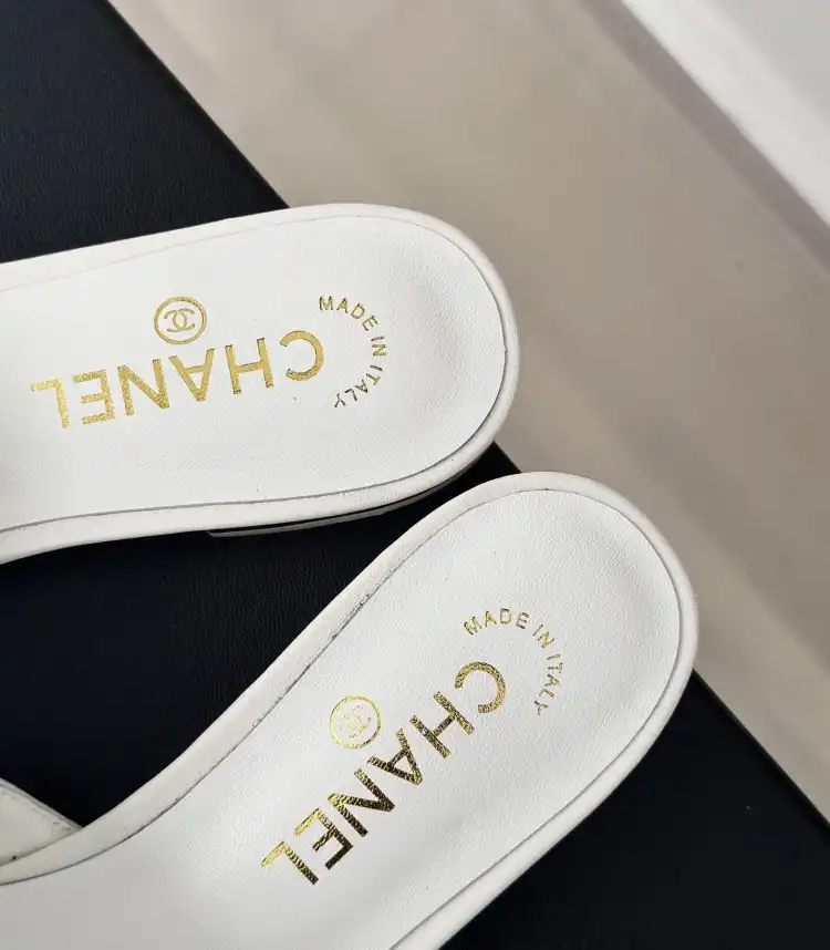 hype Chanel Slippers