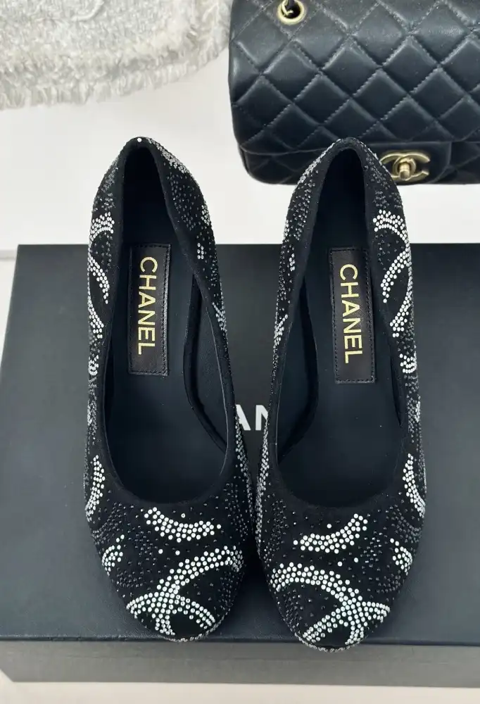 hype Chanel High Heels