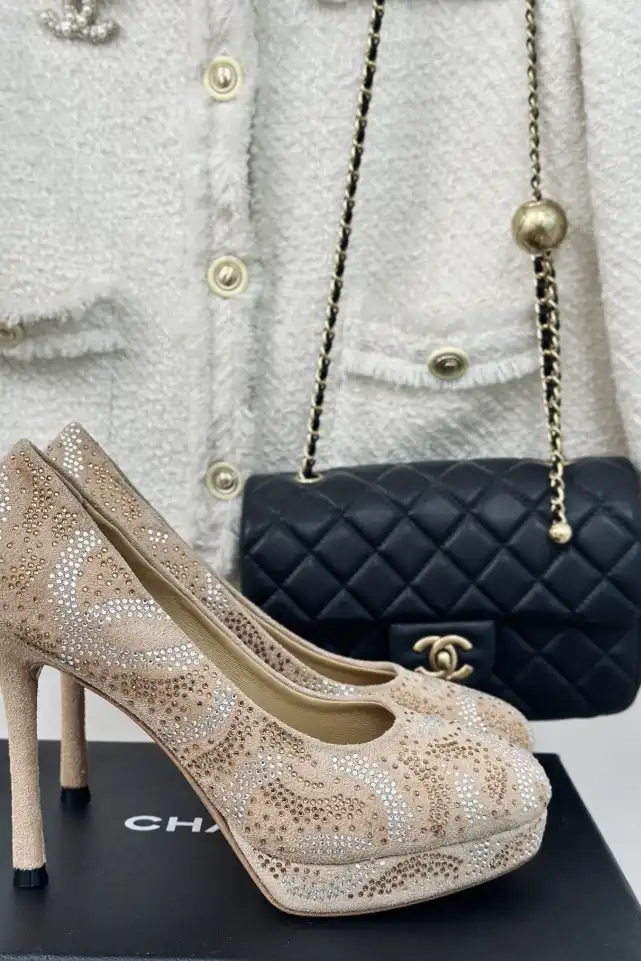 hype Chanel High Heels