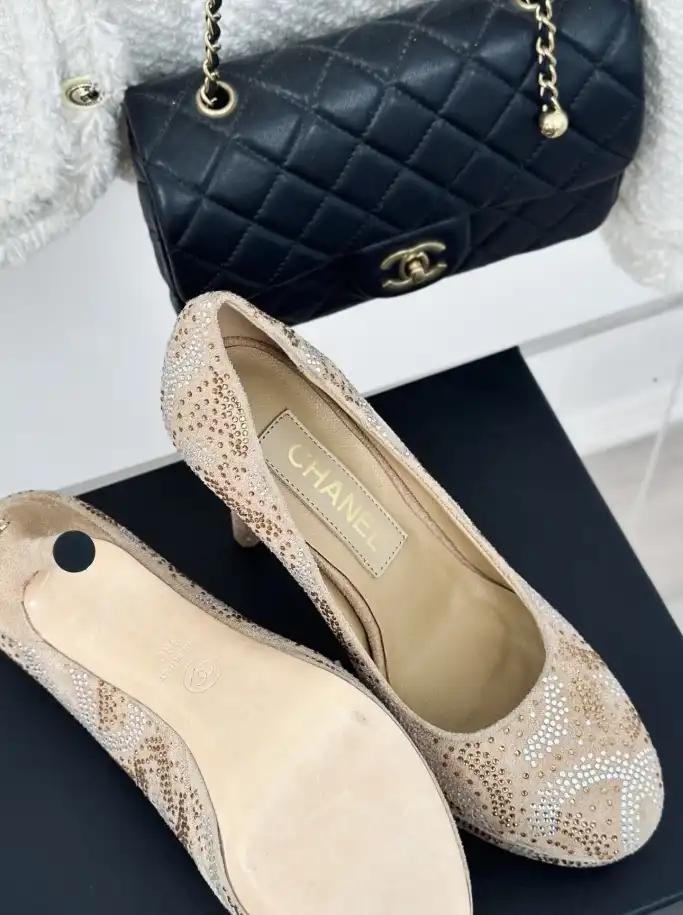 hype Chanel High Heels