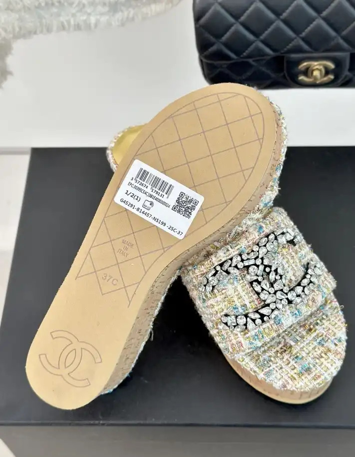 hype Chanel Slippers