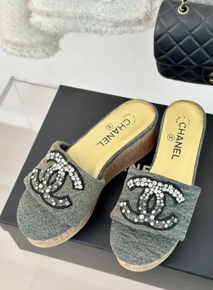 hype Chanel Slippers