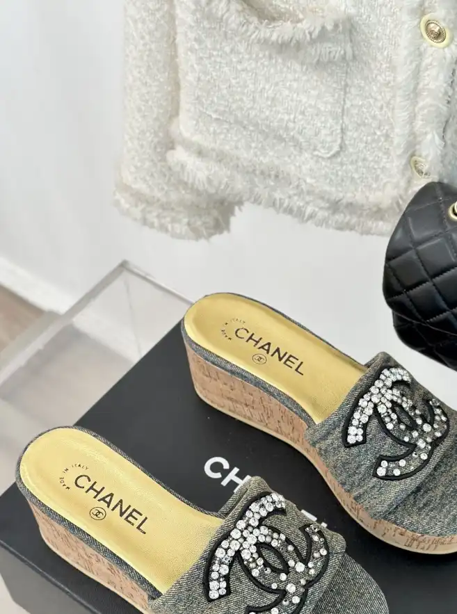 hype Chanel Slippers