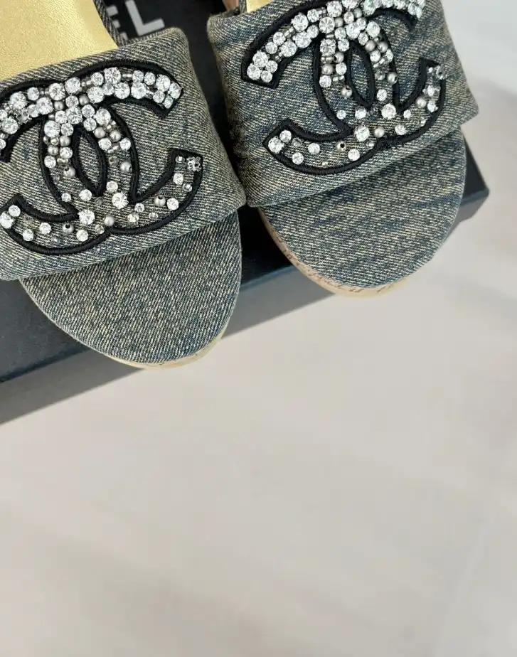 hype Chanel Slippers