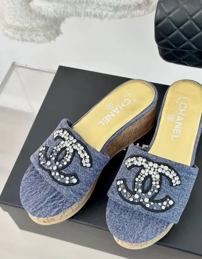 hype Chanel Slippers