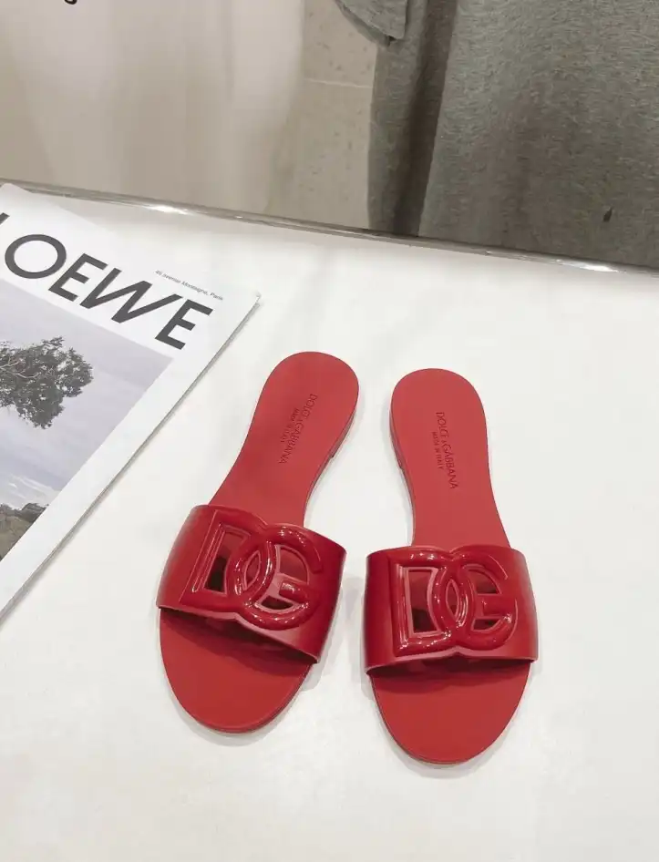 hype Dolce & Gabbana Slippers