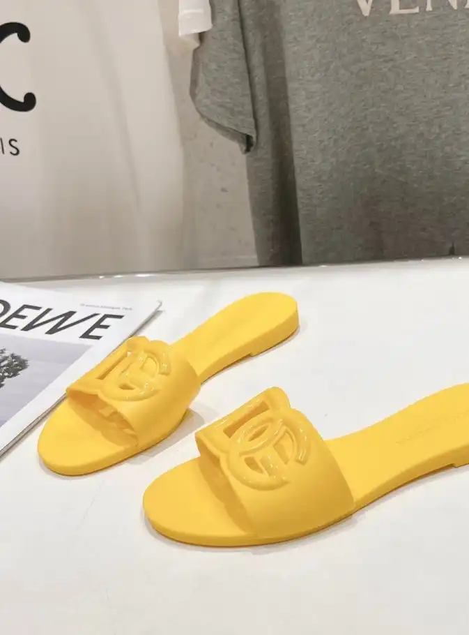 hype Dolce & Gabbana Slippers