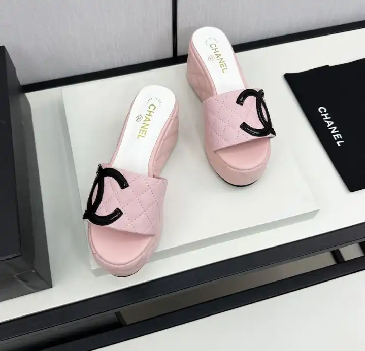 hype Chanel Slippers