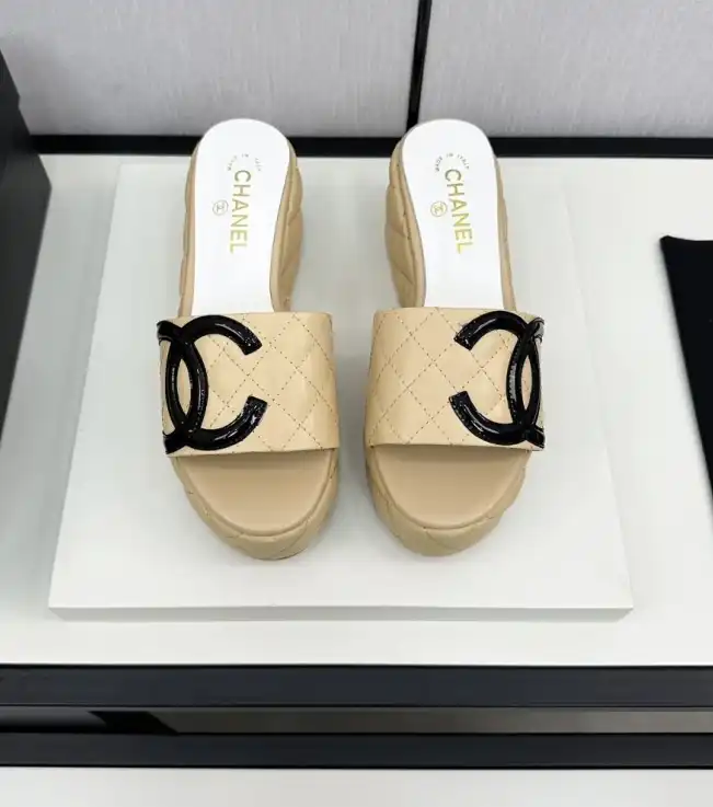 hype Chanel Slippers