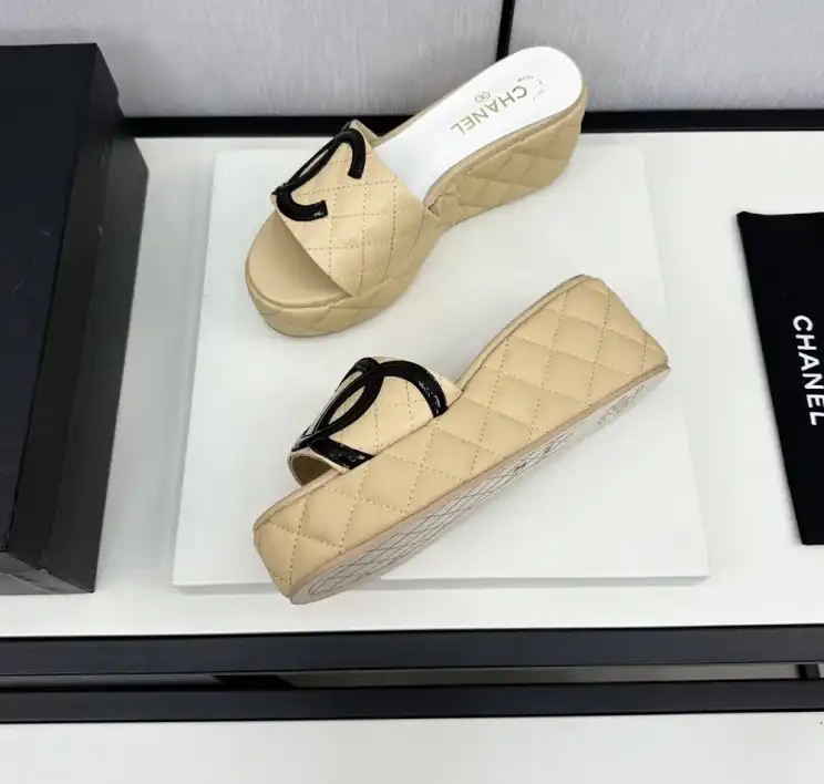 hype Chanel Slippers