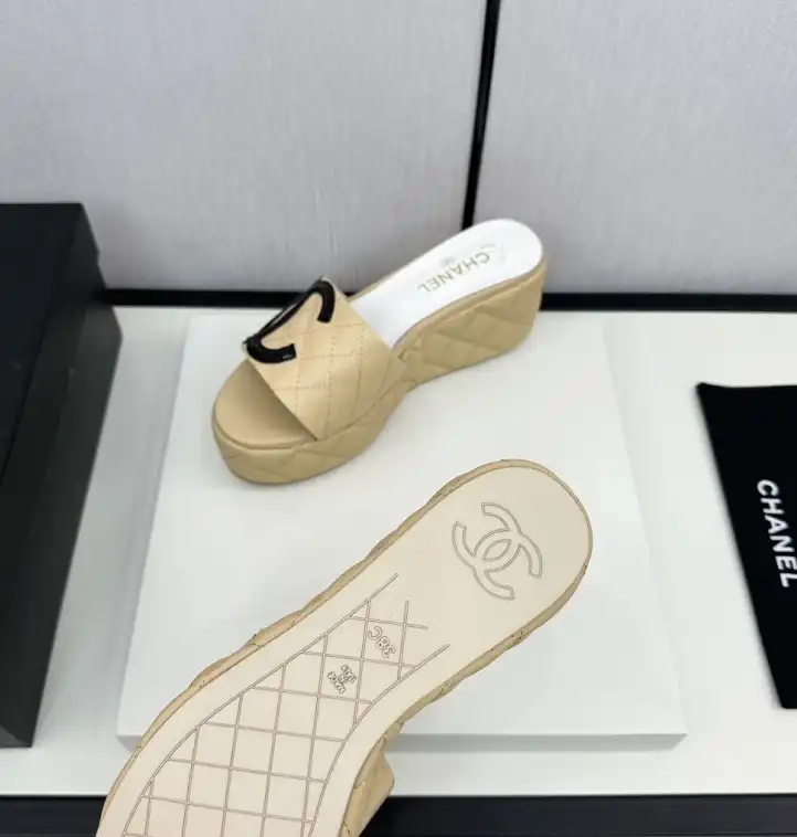 hype Chanel Slippers