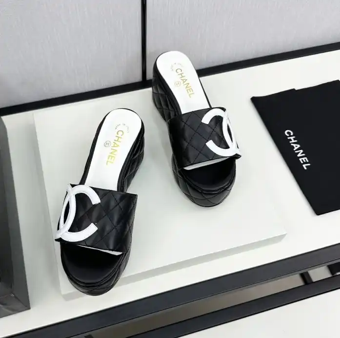 hype Chanel Slippers