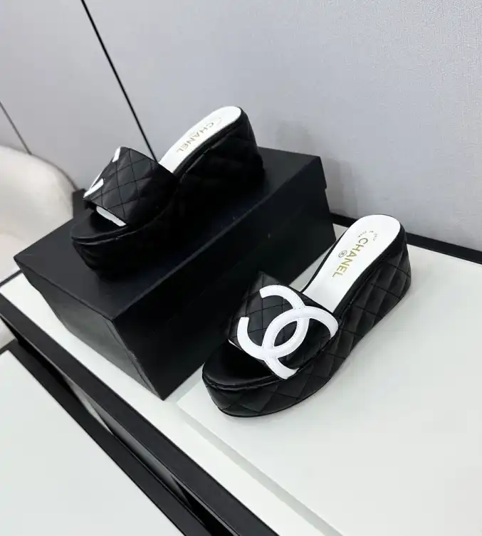 hype Chanel Slippers