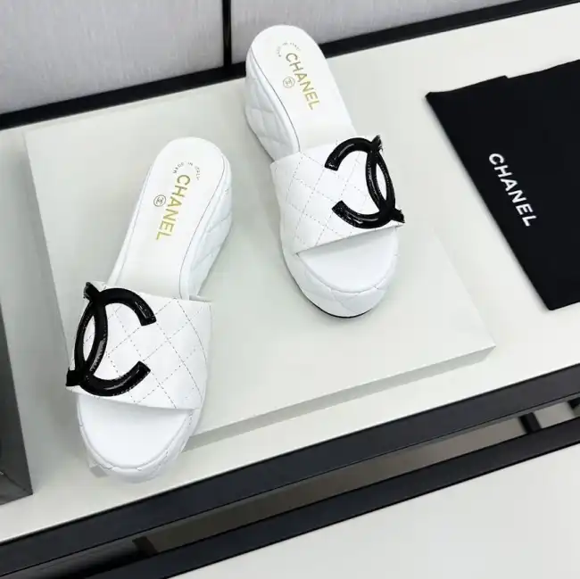 hype Chanel Slippers