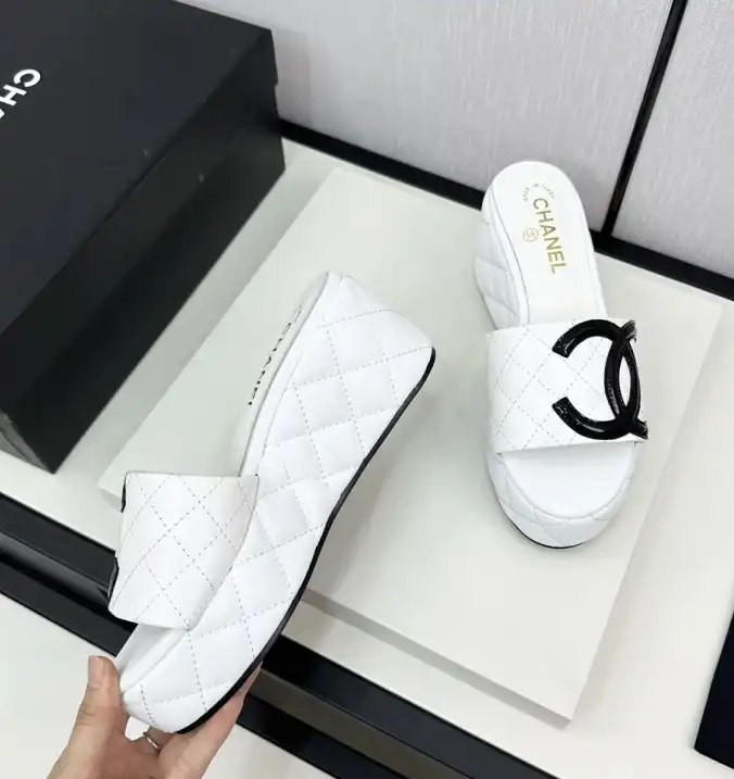 hype Chanel Slippers