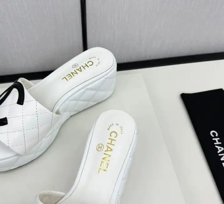 hype Chanel Slippers