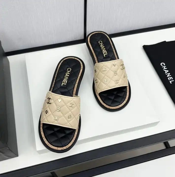 hype Chanel Slippers