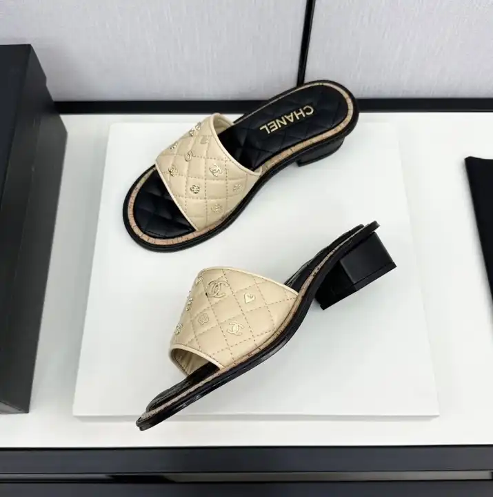 hype Chanel Slippers