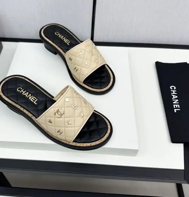 hype Chanel Slippers