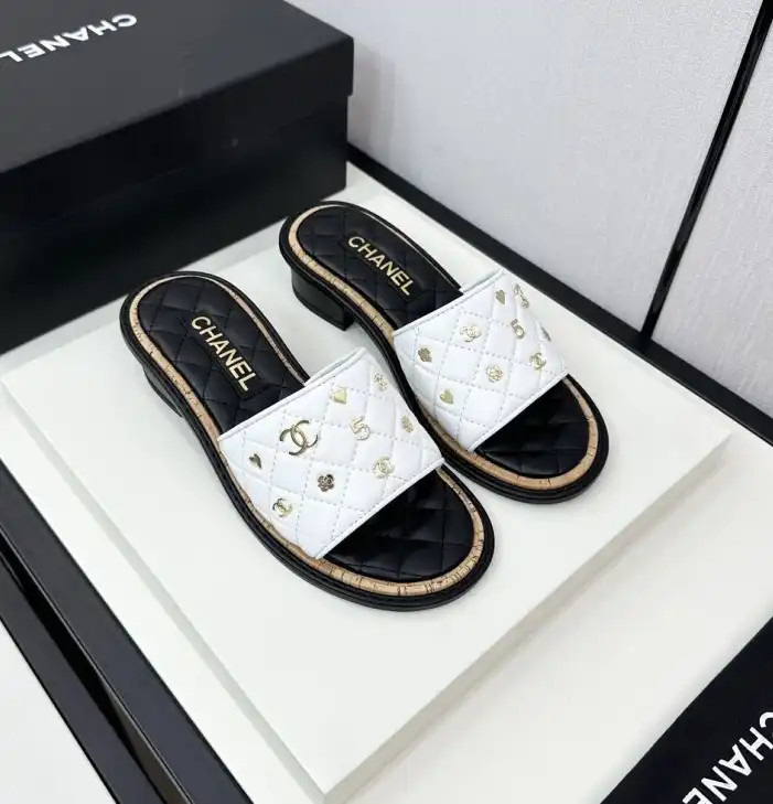 hype Chanel Slippers