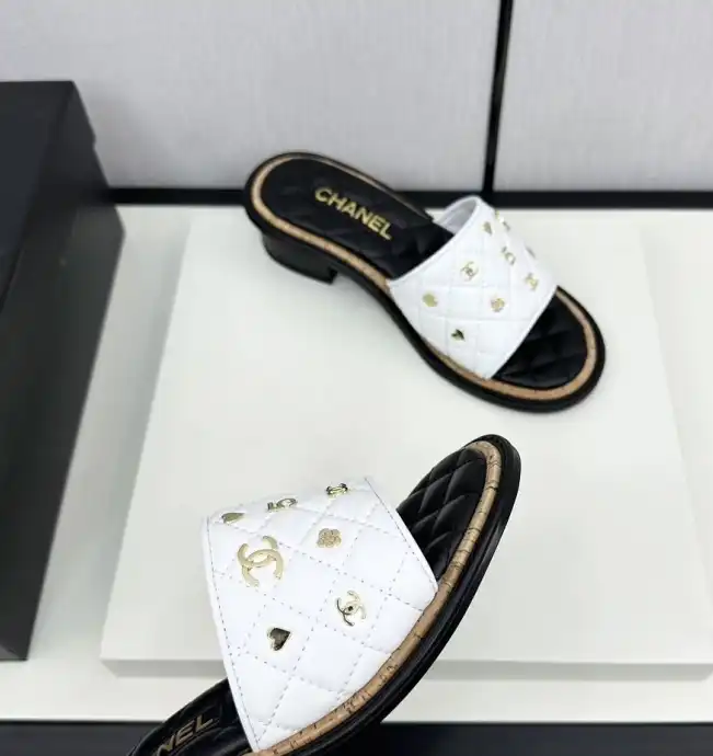 hype Chanel Slippers