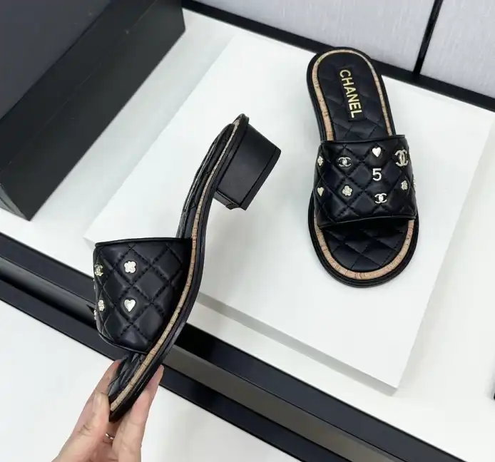 hype Chanel Slippers