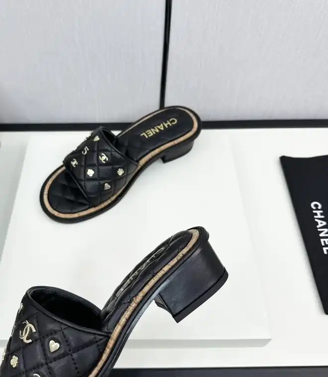 hype Chanel Slippers