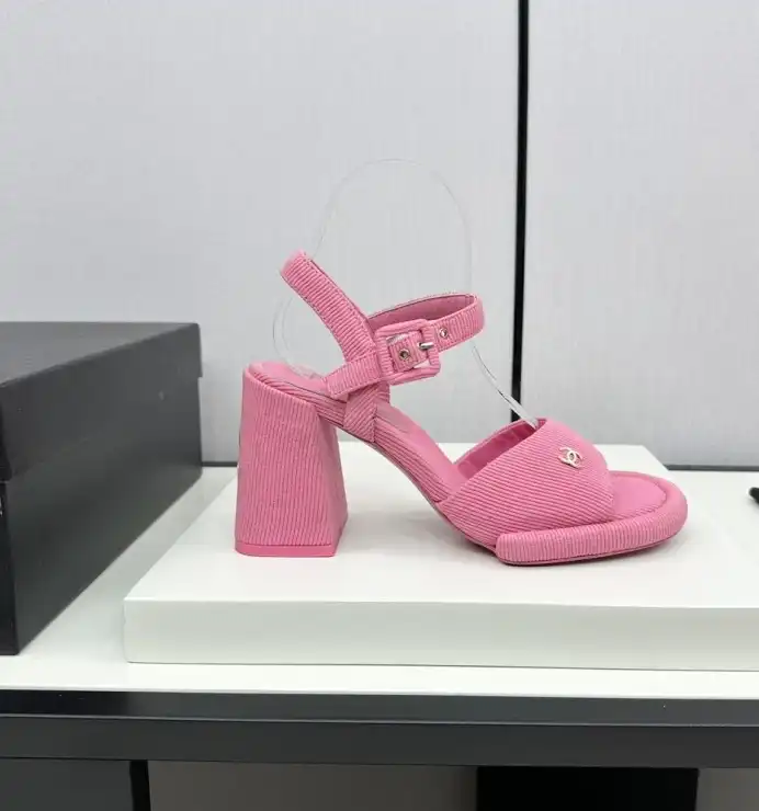 hype Chanel High Heels