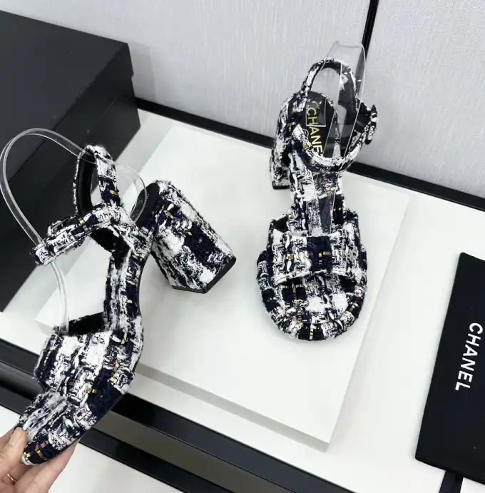 hype Chanel High Heels