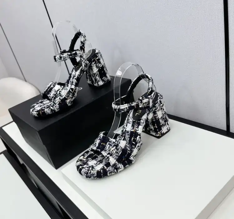 hype Chanel High Heels