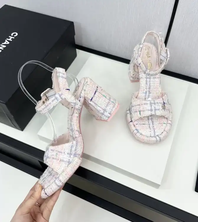 hype Chanel High Heels