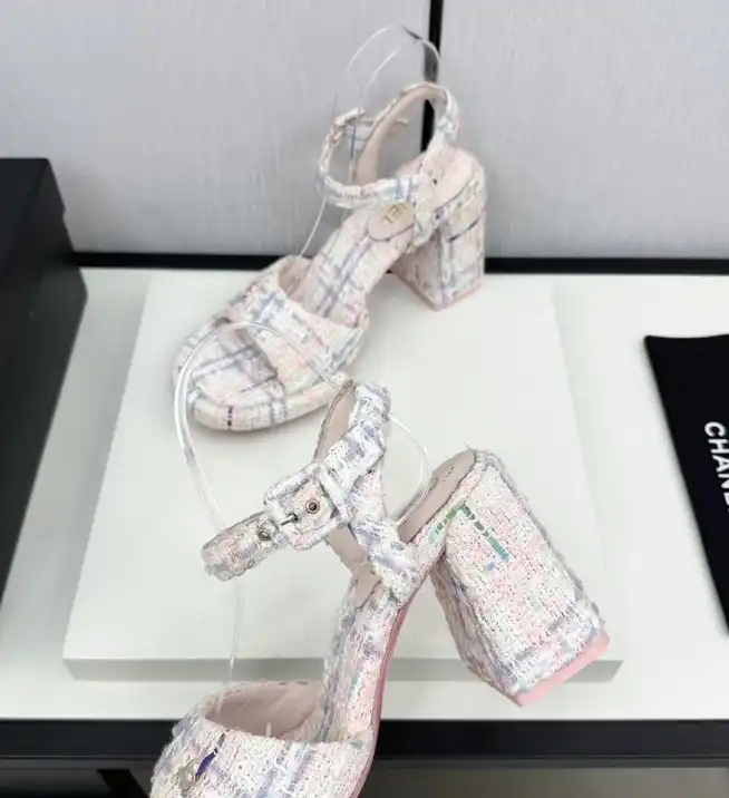 hype Chanel High Heels