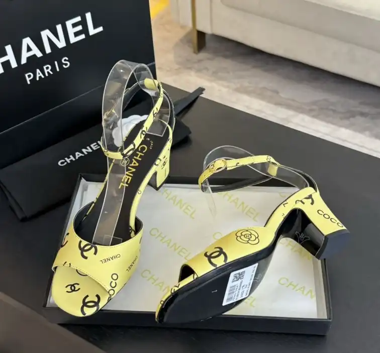 hype Chanel High Heels