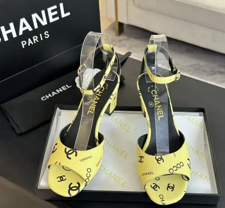 hype Chanel High Heels