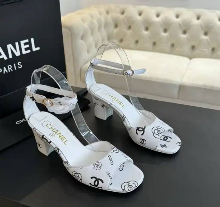 hype Chanel High Heels