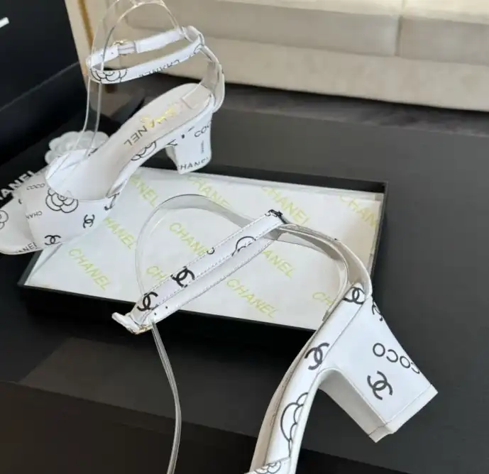 hype Chanel High Heels